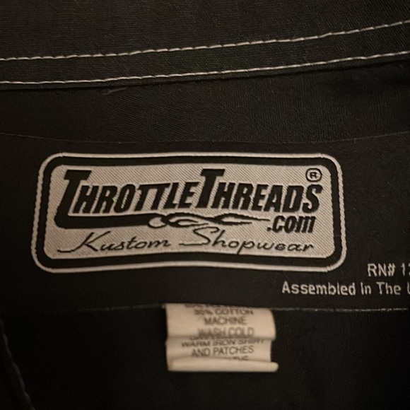 Throttle threads custom shop wear - Picture 2 of 4